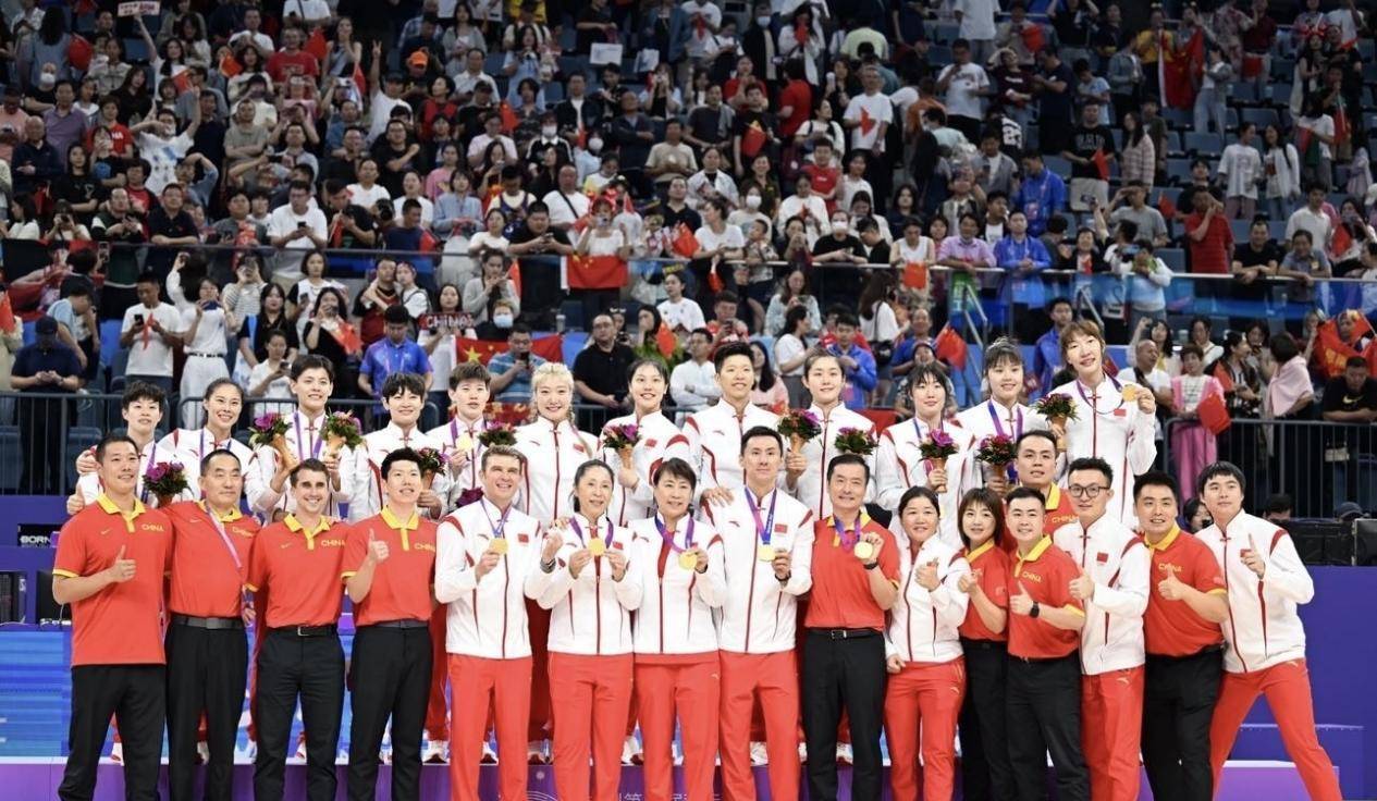 包含B体育官方网址：中国女篮：奥运备战，信心满满，期待创造佳绩的词条