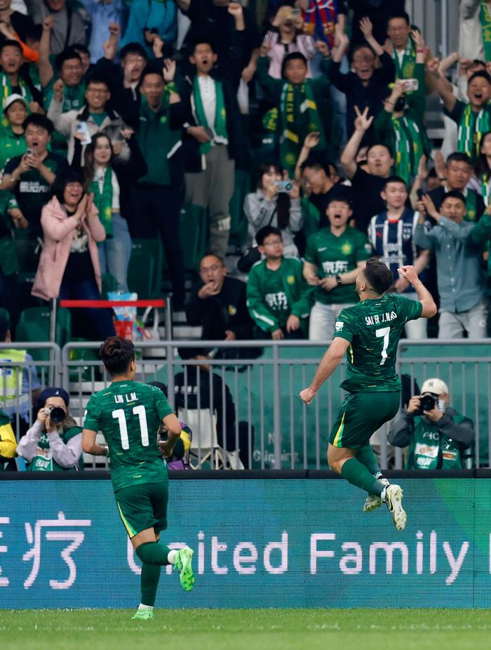 B体育平台:北京国安队“年年争冠，年年失望”？球迷：习惯了！的简单介绍